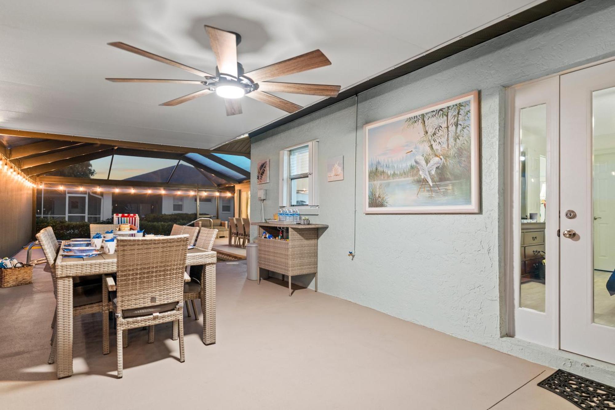 Serenity Waterfront Villa With King Suite, Private Pool, Great Lanai Enclosure And Long Water Views Cape Coral Eksteriør billede